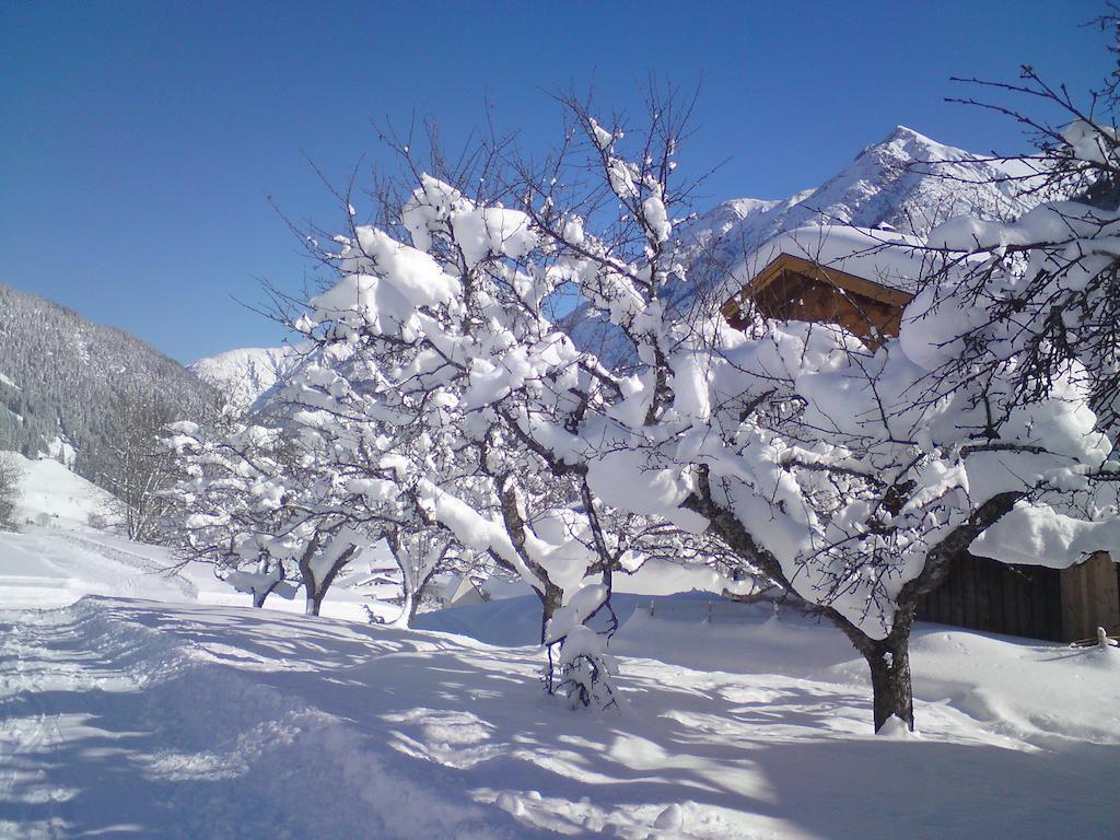 Wohlfuehlhotel Berg Heil Holzgau Εξωτερικό φωτογραφία